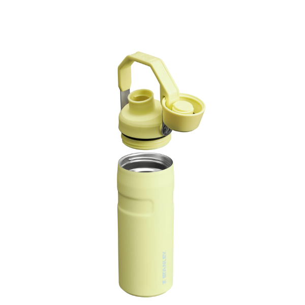 The IceFlow™ Aerolight Fast Flow Water Bottle