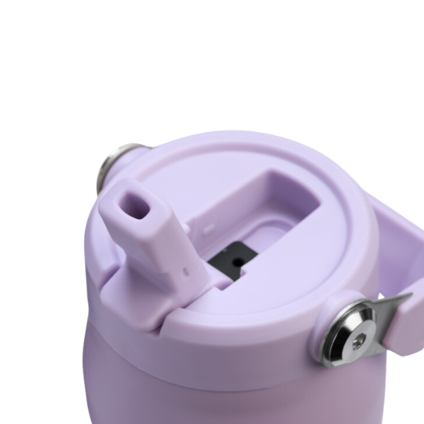 The IceFlow™ Aerolight Bottle with Flip Straw Lid